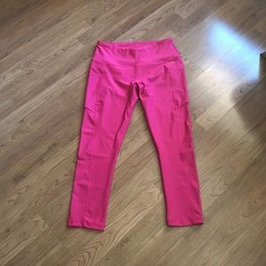 VOGO Athletica Workout Leggings - Size Medium - Color Fuchsia